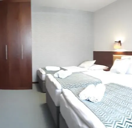 London Boutique & Restaurant Hotel Trnava