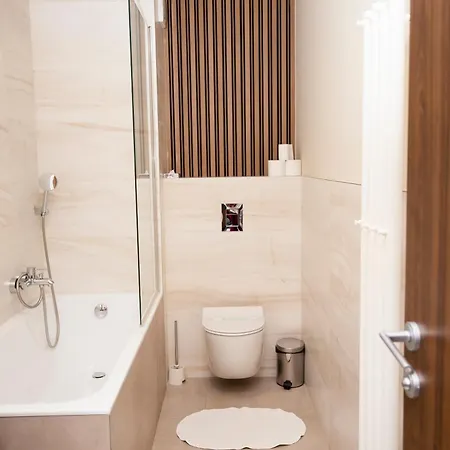 London Boutique & Restaurant Hotel Trnava